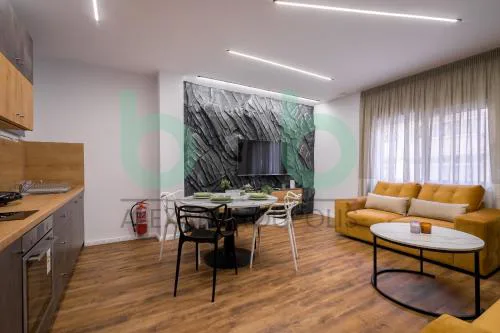 Emerald Suite