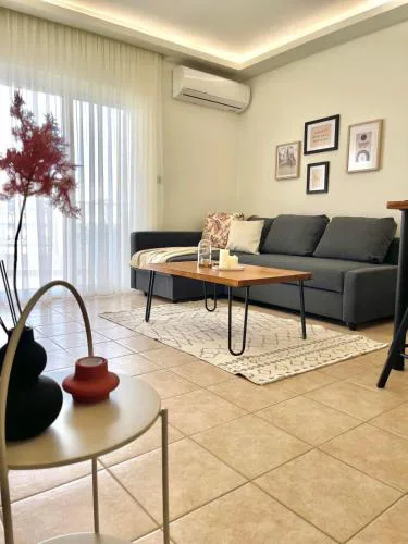 Evelyn's Apartment