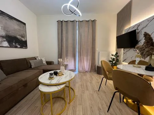 Oasis Apartment 2 by GG