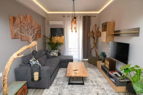 ORFEAS & NIOVI suites AXD
