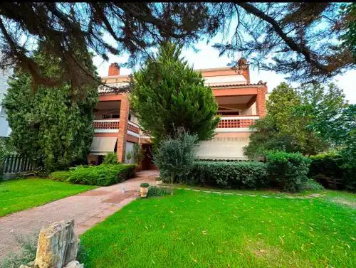 Villa Reina 1