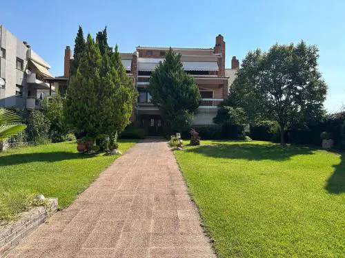 Villa Reina 2