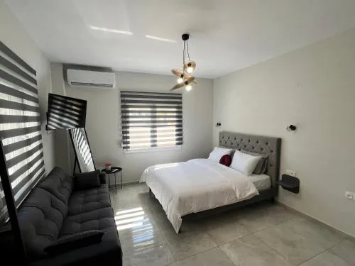 Drama Homes Miaouli #2