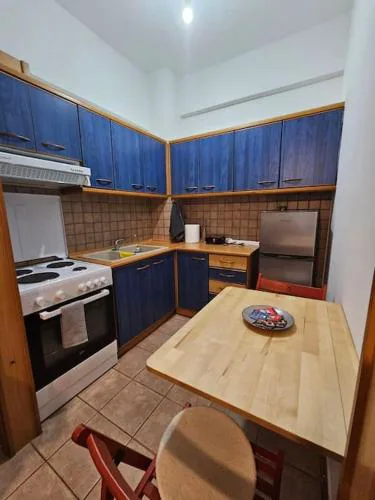 KT Apartment