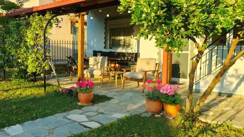 Rhea Seaside Villa