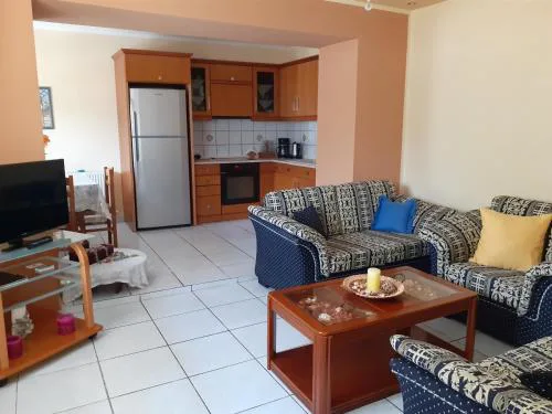 AMISIANA HOUSE