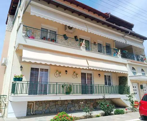 Magnolia House