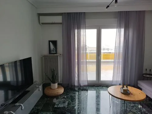 Penthouse suite center