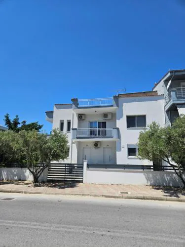 Nias Apartments 103