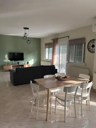 Ourania Apartments