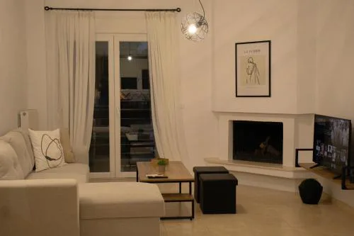 La Femme Apartment