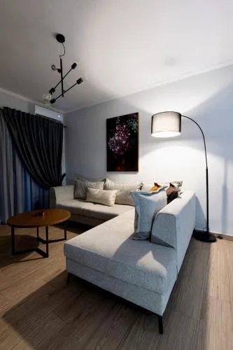 Seluna Apartment