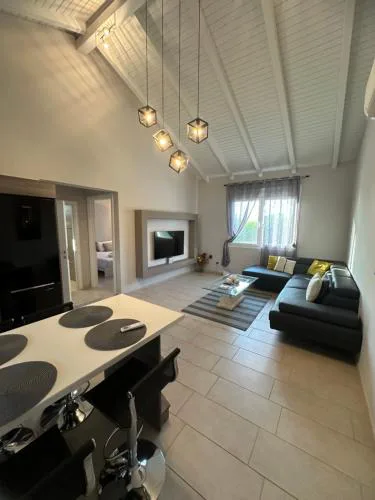 Theros Villa 1