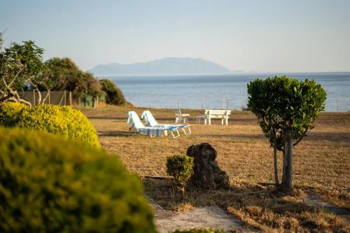 Villa Anestaki by the sea