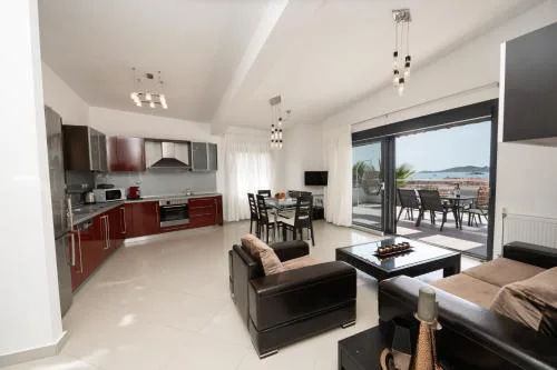 Aelia Apartments