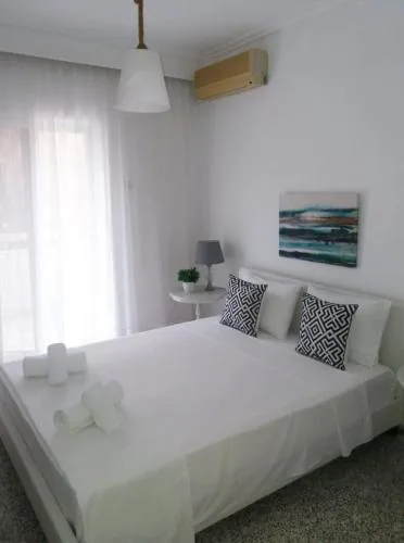 Eleni House