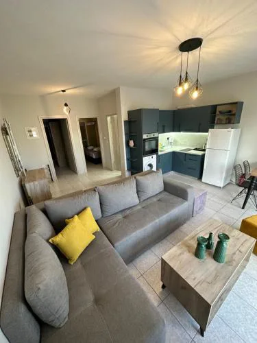 MosHouse Apartment ! 2 Bedrooms Apartment!!