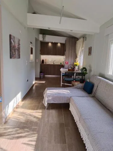 Io's Guest House