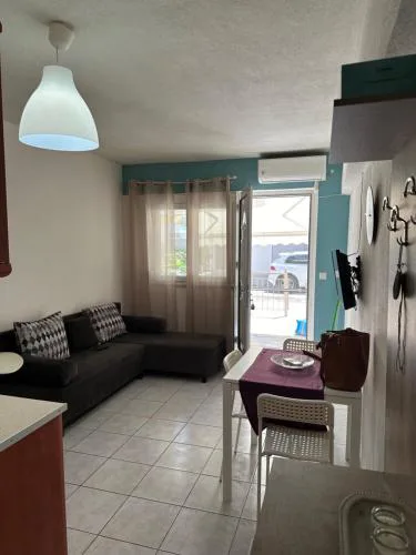 La kaza studio