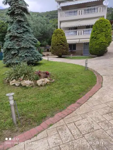 Garden house