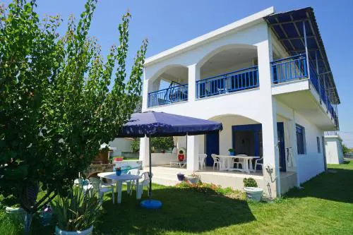 Dolphins House