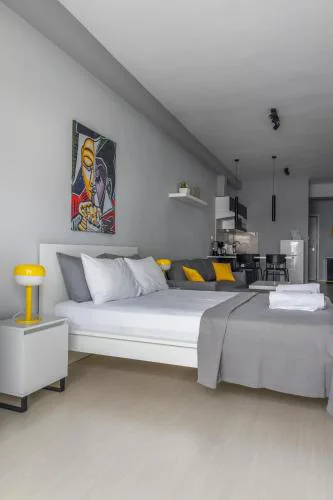 Modern Apartment 305