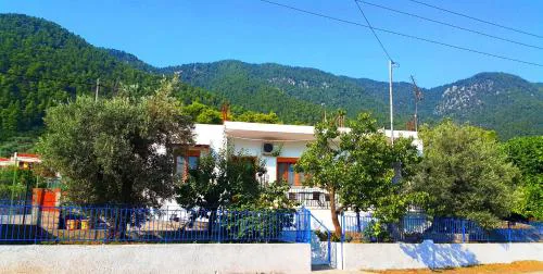 Johnie's Villa