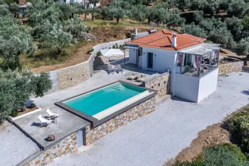 Ninemia Villa in Skopelos
