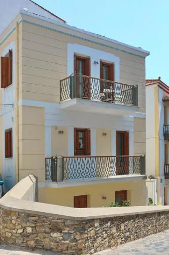 RODIANNA HOUSE