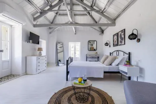 Solea Cottage - Bright Escape in Skopelos