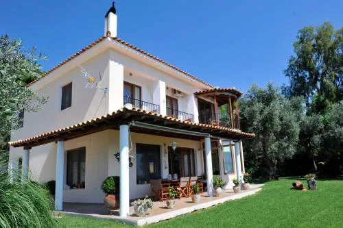 Poseidon villa m ammos