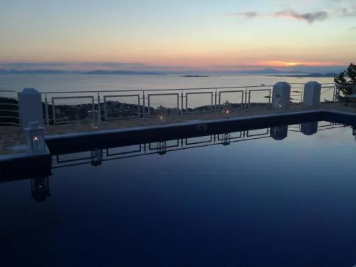 Infinity Blue Suite