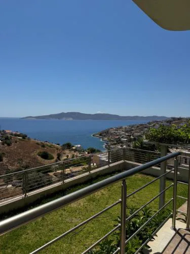 Lavrio Suites