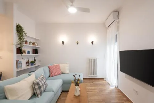 1BR Next to Metro Modern Comfort