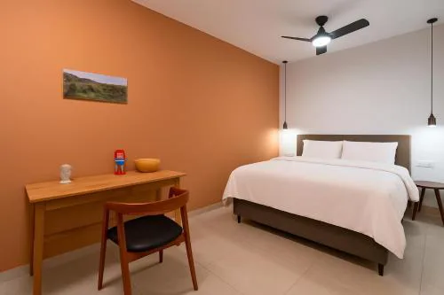 2BR Luxurious Apt in Mets 20 min From Acropolis