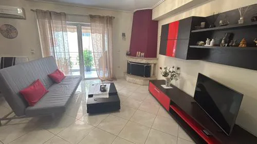 2BR with balcony, 5min Metro Athens 15min to center