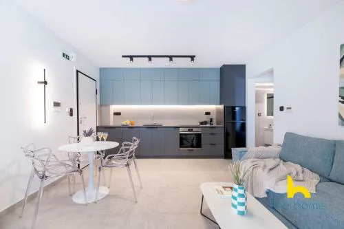 A4 Modern 1BR City Escape W Parking, Kingbed!