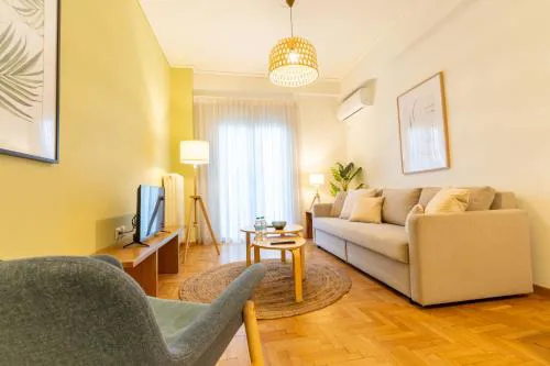 Acropolis Central Living