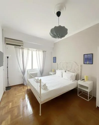 Acropolis Nest