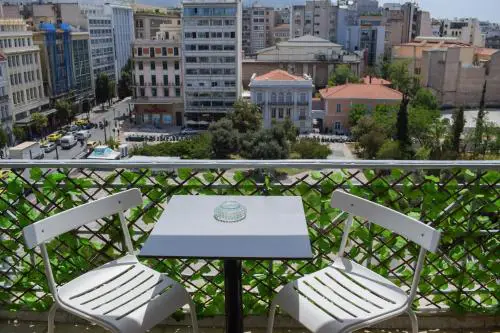 Acropolis Open Sky Family by Zeus Suites