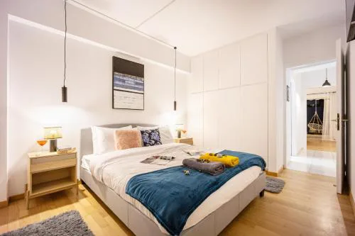 Acropolis Retreat Stay in Style