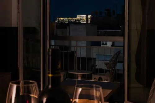 Acropolis View Stylish Residence - 150m to Metro - Metropolitan Hub