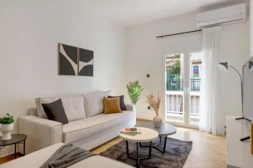 Adorable 2BR Apartment in Neos Kosmos by UPSTREET