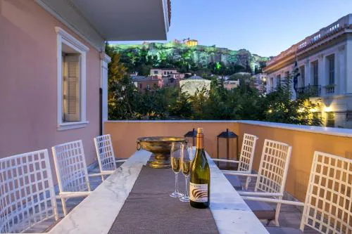 Aerides 3 Luxury Suites
