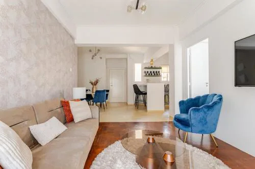 Amazing Luxurious BrandNew 4BDR 2Bath ΑcropolisAPT