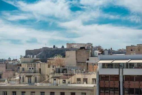 Artistic 2BDR Flat w Terrace & City View In Centre
