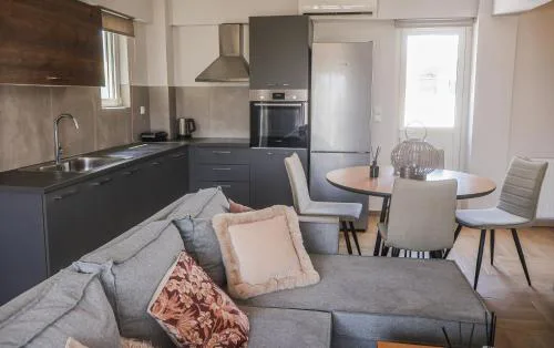 Athenean Coastal Getaway