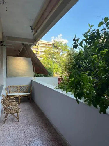 Athenian Maisonette near Metro & shops