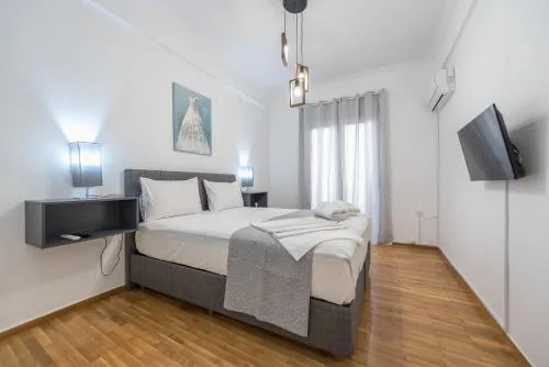 Athens Bright Suite by CloudKeys