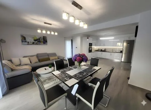 Athens Family 2BR Apartment Sleeps 6 near Acropolis